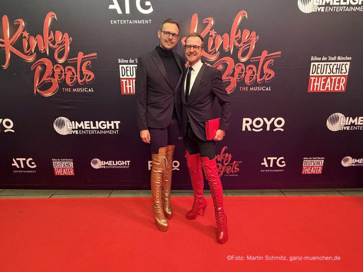   Red Carpet vor der Premiere von Kinky Boots im Deutschen Theater am 29.10.2025 (@Foto: Martin Schmitz) 